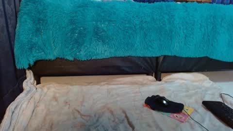  Anna Nicole  online show from 5, 3, 2025