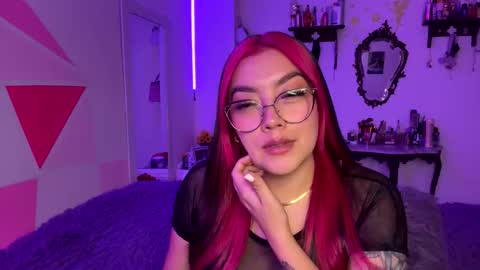 Nicole online show from 10, 2, 2026