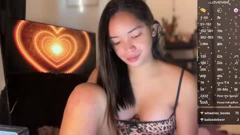 NICOLE online show from 19, 10, 2025
