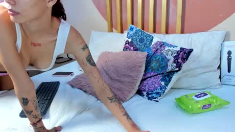 N i c o l e  online show from 30, 3, 2026