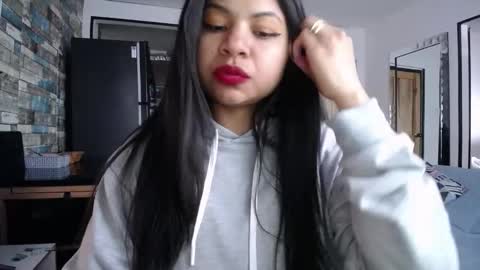 Snapshot of nicoleebon chatting on 12, 10, 2025 Nicole online show from 12, 10, 2025