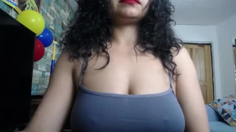 Snapshot of nicoleebon chatting on 30, 6, 2026 Nicole online show from 30, 6, 2026