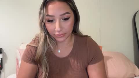Snapshot of nicolelovesyou444 chatting on 10, 9, 2025 nicolelovesyou444 online show from 10, 9, 2025