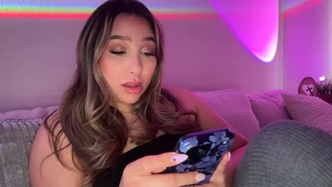 Snapshot of nicolelovesyou444 chatting on 20, 2, 2026 nicolelovesyou444 online show from 20, 2, 2026