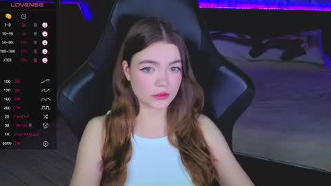 Snapshot of nicolemeew chatting on 25, 6, 2026 NicoleMeew online show from 25, 6, 2026