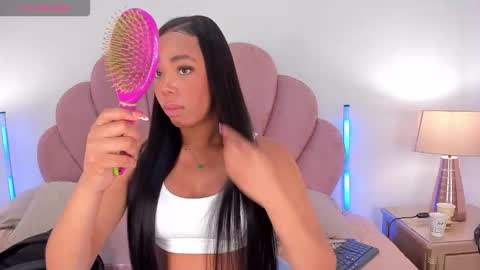 NICOLE online show from 12, 2, 2026