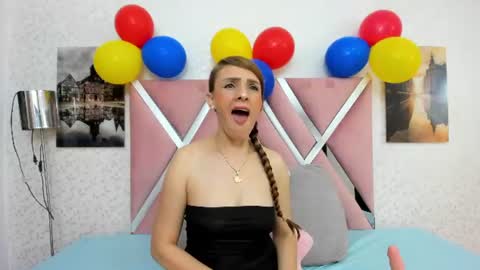 Snapshot of nicoll_89 chatting on 28, 6, 2026 nicoll_89 online show from 28, 6, 2026