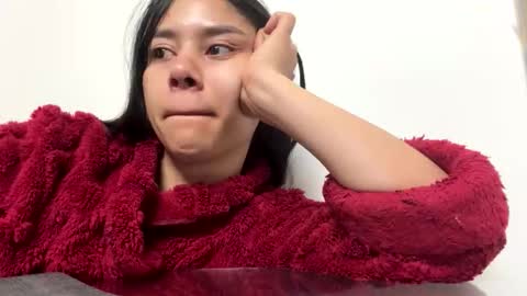 Nicoll  Independent model online show from 12, 3, 2026