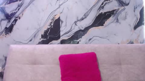 nicolle gomes online show from 22, 11, 2025