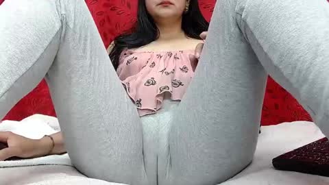 Snapshot of nicolleowens chatting on 14, 1, 2026 NICOLLE online show from 14, 1, 2026