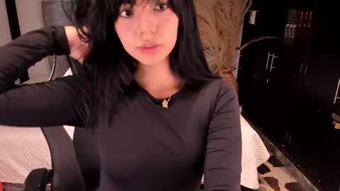 Snapshot of nicolross_ chatting on 18, 7, 2026 NicolRoss online show from 18, 7, 2026