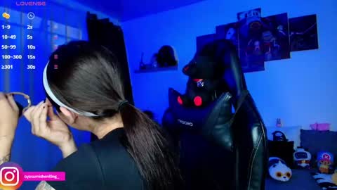 Snapshot of nicorobinn chatting on 21, 5, 2026 Lizzie online show from 21, 5, 2026