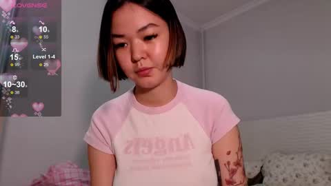 Niia online show from 9, 11, 2025