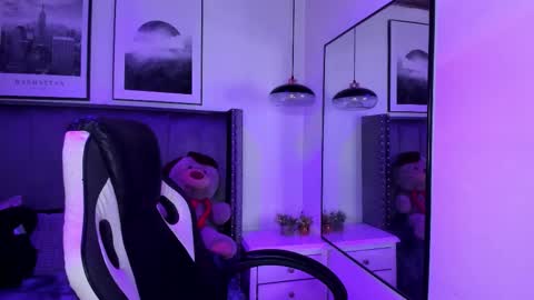 niick_twink online show from 22, 10, 2025