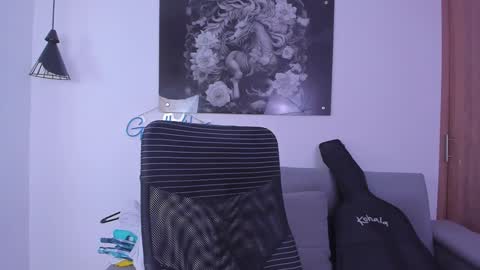 Niick online show from 30, 1, 2025