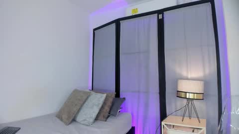 Niicole online show from 7, 1, 2026