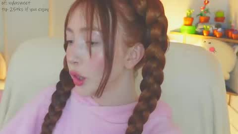 of Nylasweet online show from 13, 2, 2025