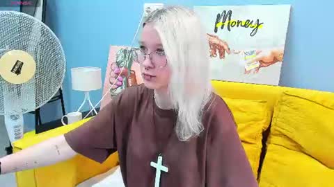 Nika Sm online show from 5, 8, 2026