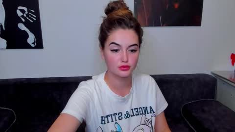 Snapshot of nika_tailor chatting on 21, 9, 2025 Nika online show from 21, 9, 2025