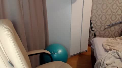 nikaking22 online show from 3, 12, 2025