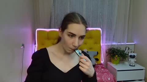 nikastarkk online show from 27, 1, 2025