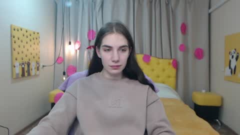 nikastarkk online show from 10, 4, 2026