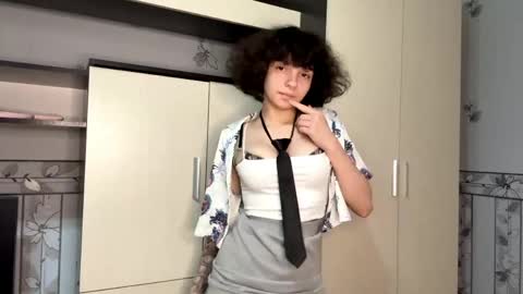 Hello there im Nika Im new here Lets have fun online show from 28, 5, 2026
