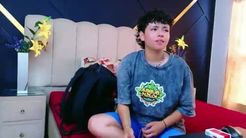 Nikievanz online show from 7, 4, 2026