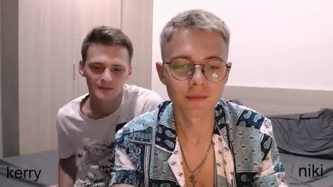 Snapshot of nikikerry_cum_ chatting on 6, 10, 2025 nikikerry_cum_ online show from 6, 10, 2025