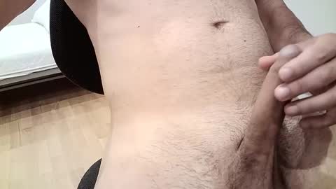 Snapshot of nikiliu chatting on 21, 10, 2025 nikiliu online show from 21, 10, 2025