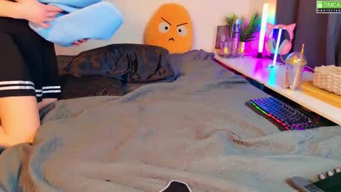 Kitty Chatte online show from 4, 2, 2025