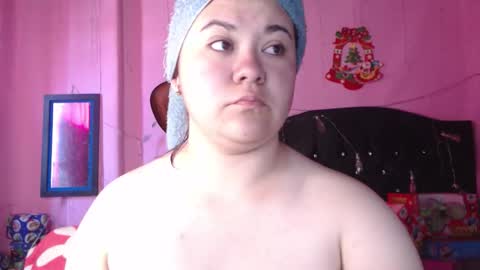 Snapshot of nikkirous_ chatting on 15, 12, 2025 Nikkirous online show from 15, 12, 2025