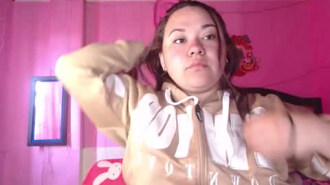 Snapshot of nikkirous_ chatting on 10, 1, 2026 Nikkirous online show from 10, 1, 2026