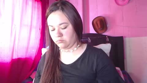 Snapshot of nikkirous_ chatting on 19, 1, 2026 Nikkirous online show from 19, 1, 2026