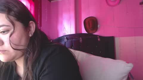 Snapshot of nikkirous_ chatting on 22, 2, 2026 Nikkirous online show from 22, 2, 2026