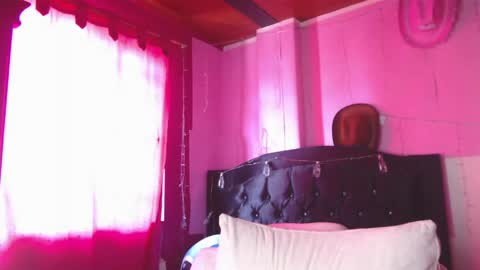 Nikkirous online show from 11, 4, 2026