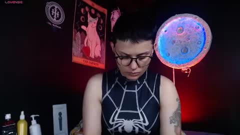 Nikky online show from 7, 7, 2026