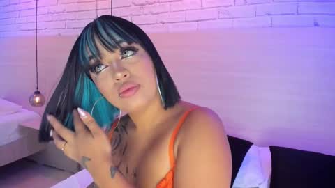 Nikky Dean online show from 4, 10, 2025