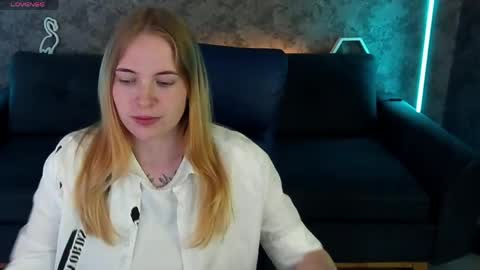 Snapshot of nikkyreyyy chatting on 16, 5, 2026 nikkyreyyy online show from 16, 5, 2026