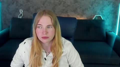 Snapshot of nikkyreyyy chatting on 17, 5, 2026 nikkyreyyy online show from 17, 5, 2026