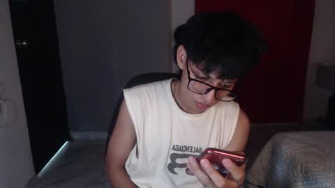 niklaus_wolf online show from 29, 9, 2025