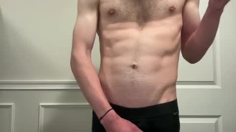 Snapshot of niko9inches chatting on 16, 4, 2026 niko9inches online show from 16, 4, 2026