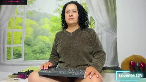 Snapshot of nikol32__ chatting on 19, 6, 2026 dayan online show from 19, 6, 2026