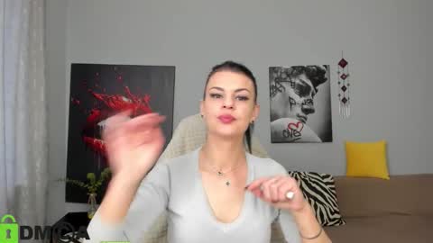 Nikol online show from 28, 2, 2026