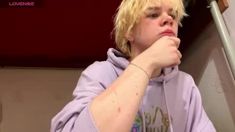 nikolasbucks online show from 2, 12, 2025