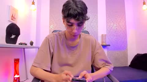    online show from 26, 11, 2025