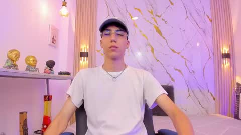    online show from 16, 4, 2026