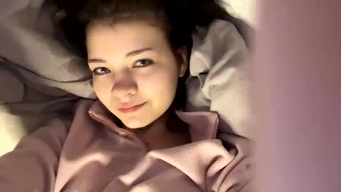 nikoli_naw online show from 22, 2, 2025