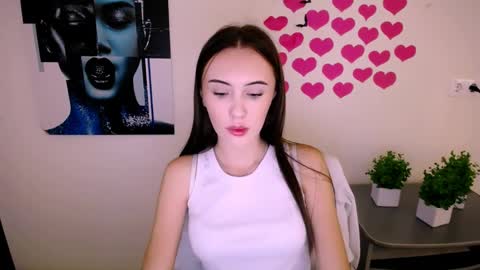 nikonara_ online show from 6, 12, 2024