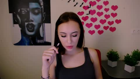 nikonara_ online show from 17, 1, 2025